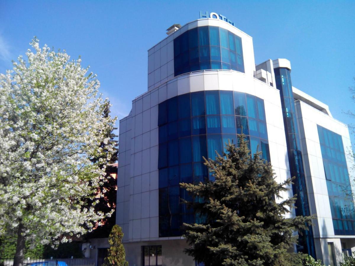 Hotel Latinka โซเฟีย ภายนอก รูปภาพ